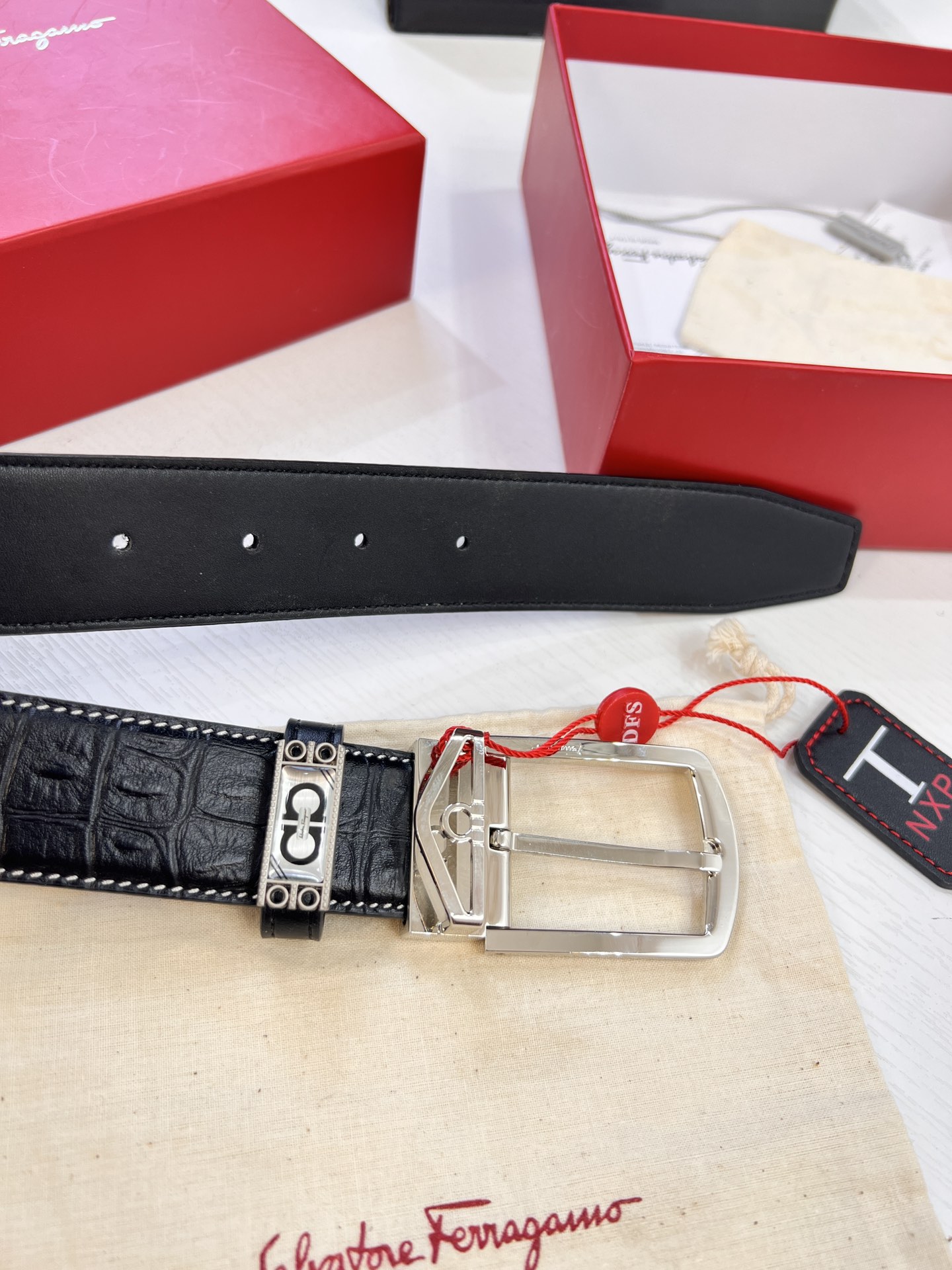 Streetwear Belt Ferragamo 320372 size:3.5cm - vstockx