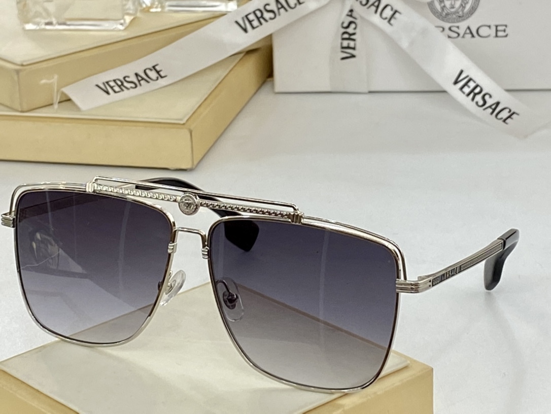 Sunglasses Versace VE2242 size 61��13-145 - vstockx
