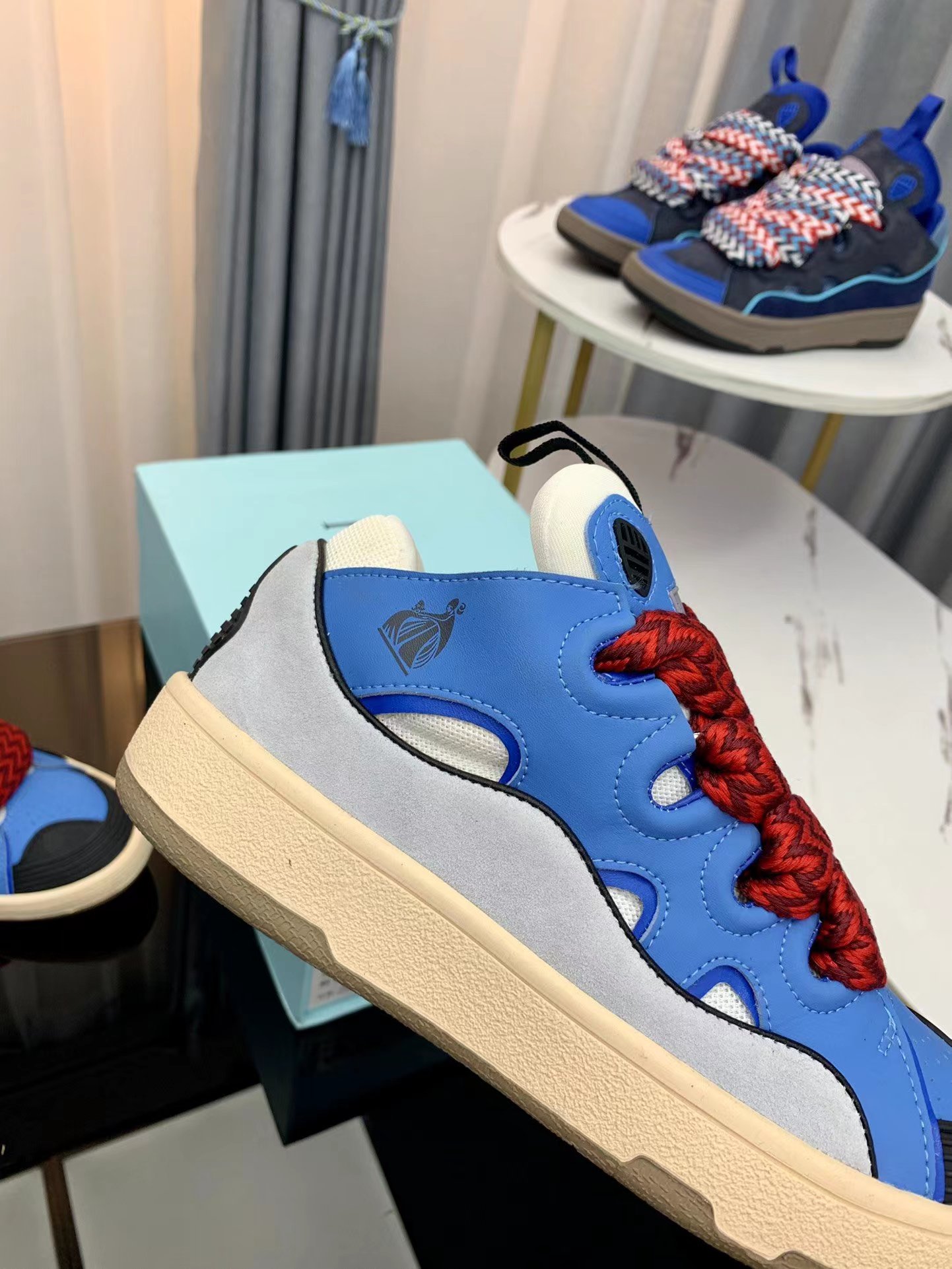 Lanvin Leather Curb blue - vstockx