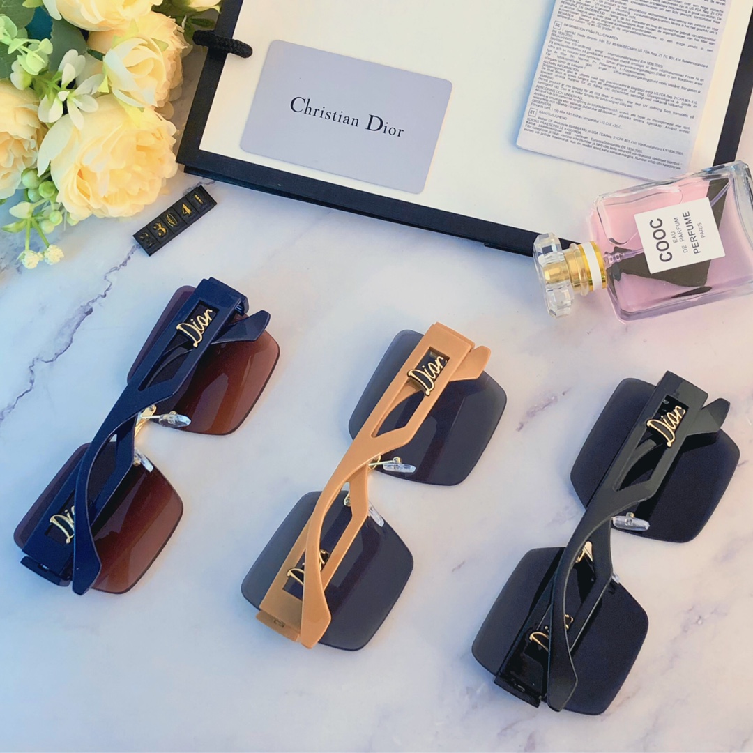 sunglasses Dior 22 - vstockx