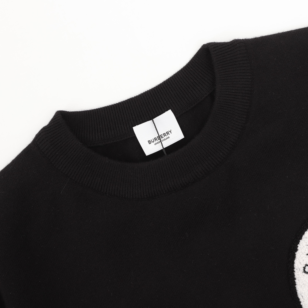 Clothes Burberry 713 - vstockx