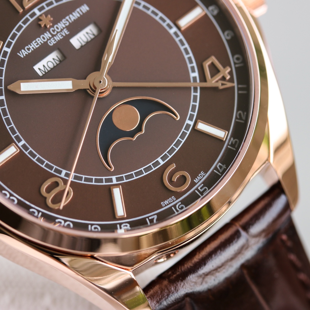 Watches Hublot 4000E / 000A-B439 size:40*13 mm - vstockx