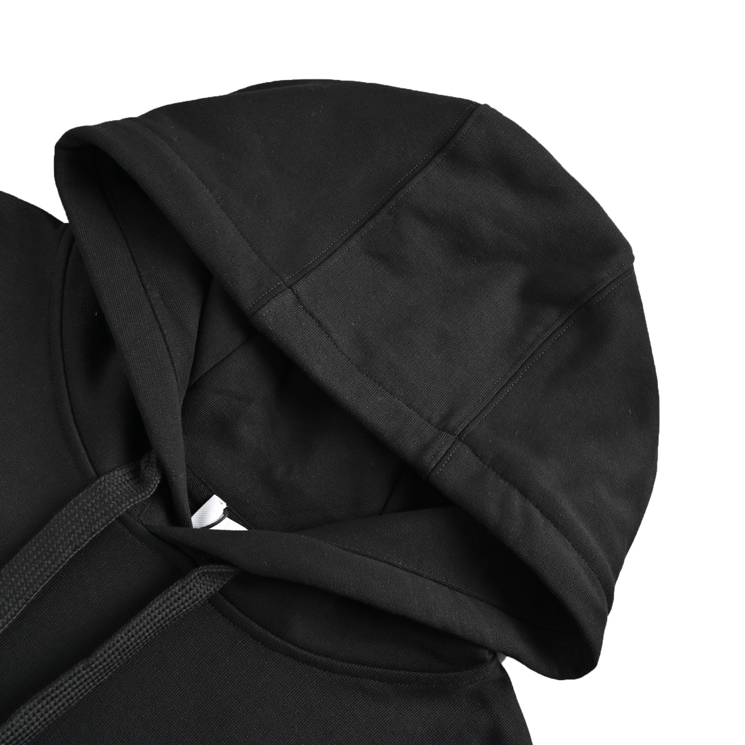 Clothes Burberry 821 - vstockx