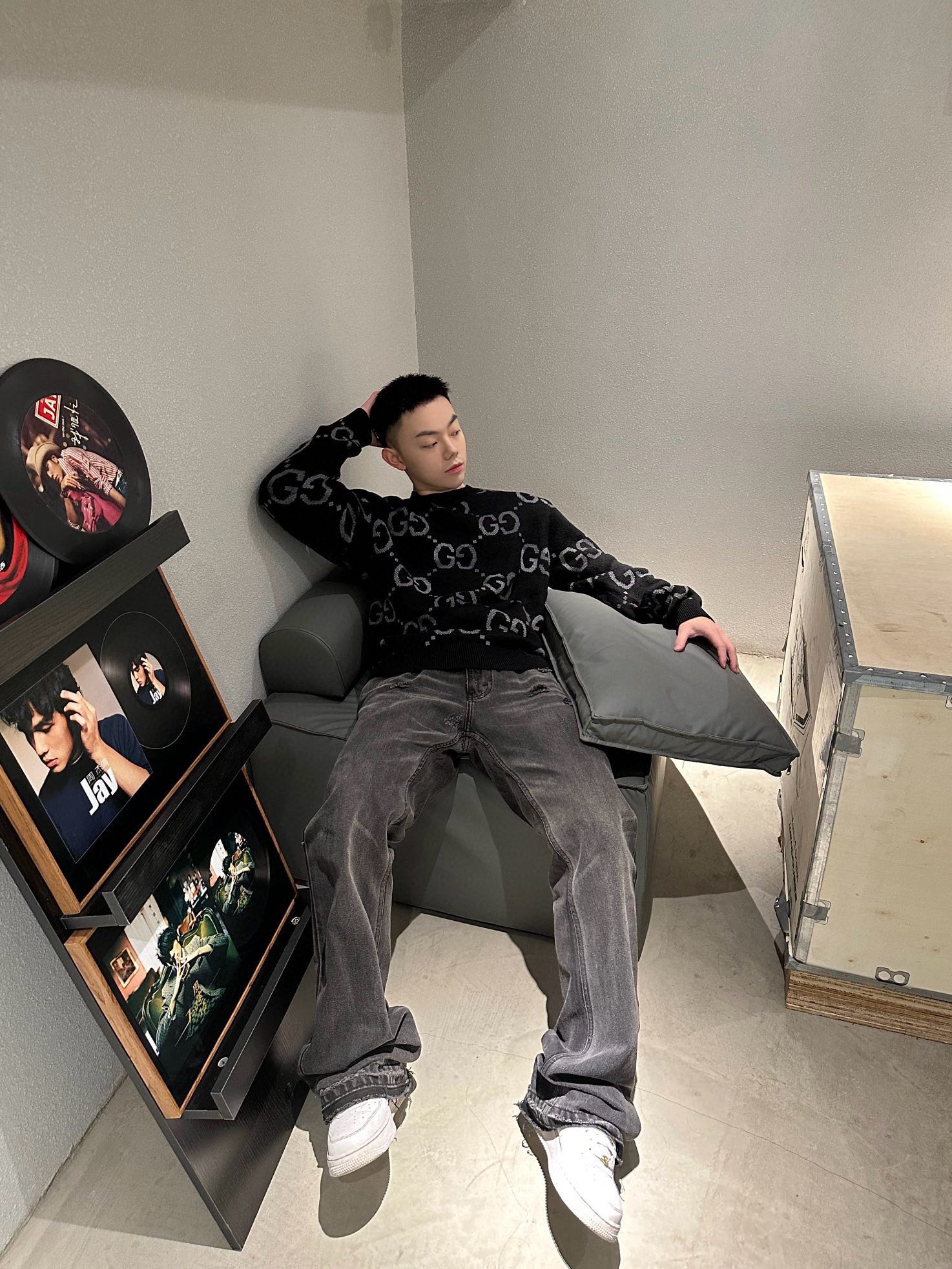 Clothes Gucci 335 - vstockx