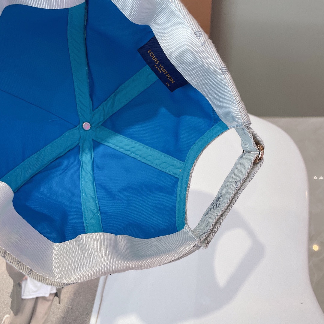 Streetwear Hat LV 329040 - vstockx