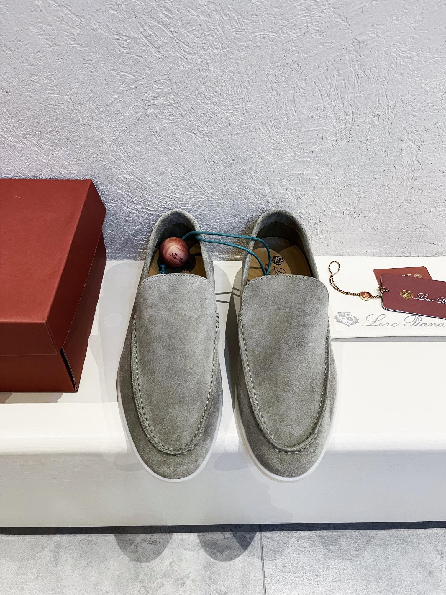 Loro Piana shoes 195 - vstockx