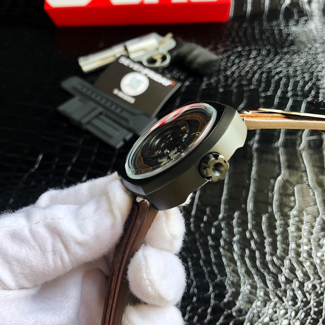 Watches Seven Friday 322791 size:47*13 mm - vstockx