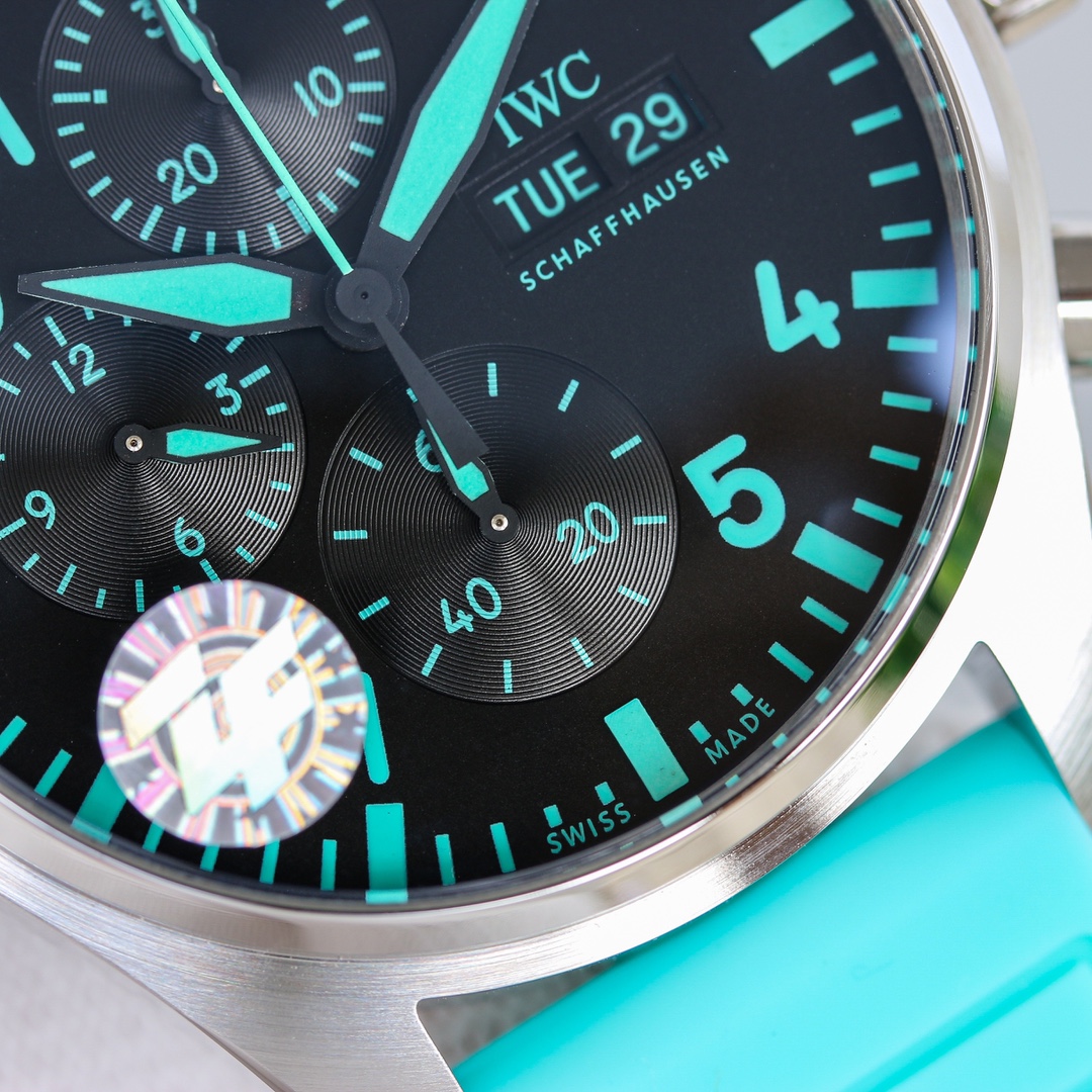 Watches IWS 323013 size:43 mm - vstockx