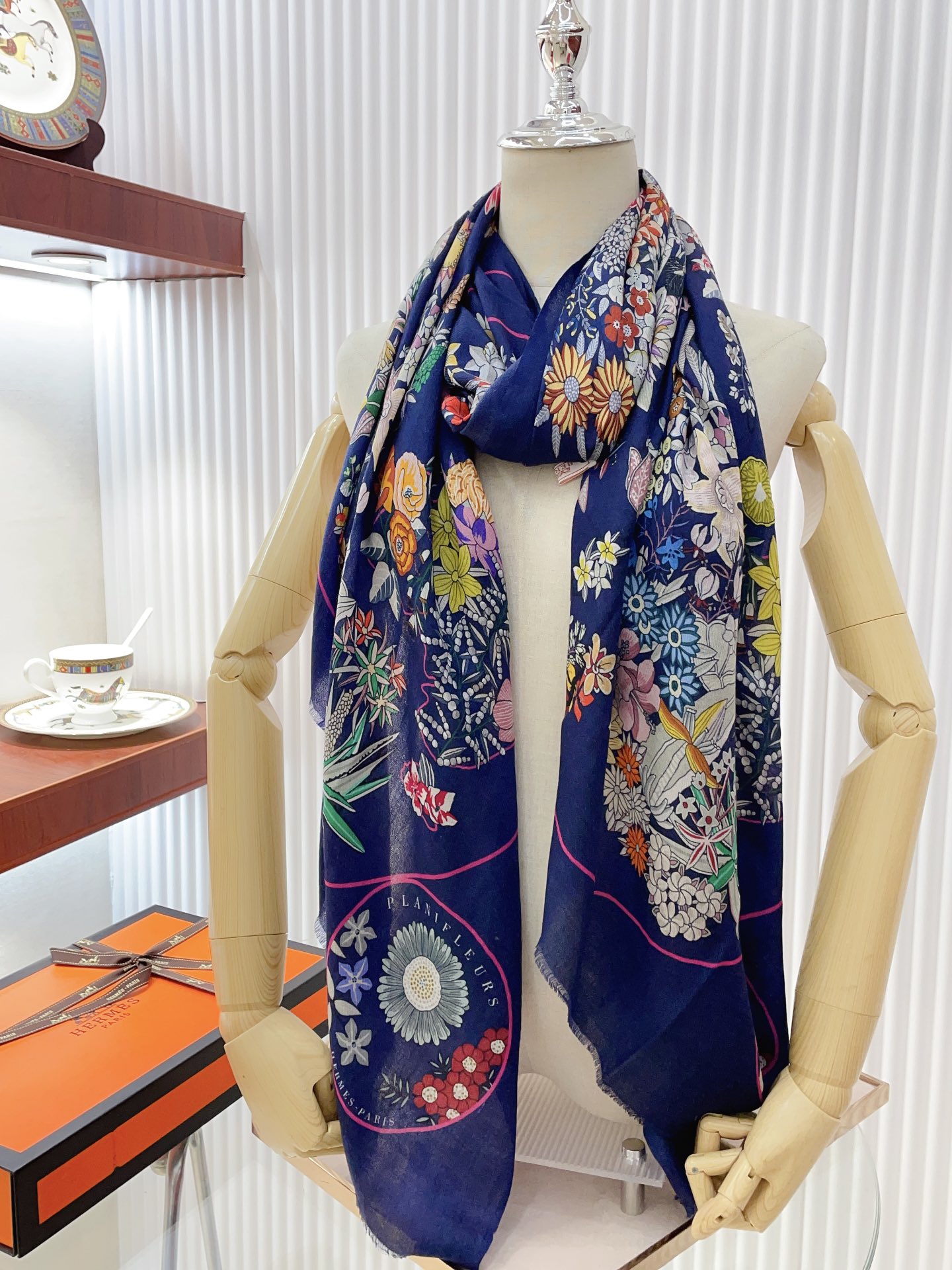 Streetwear Scarf Hermes 328747 SIZE:200*100cm - vstockx