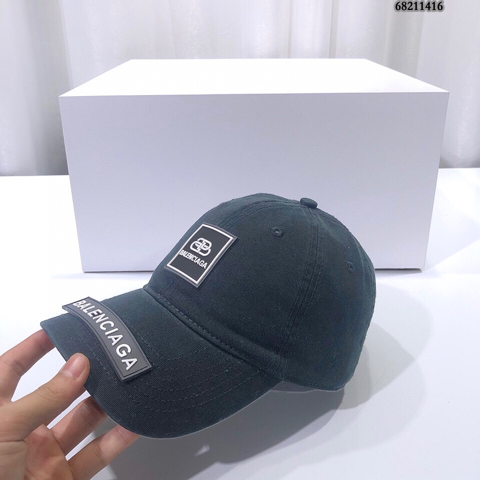 Hat Balenciaga 2 - vstockx