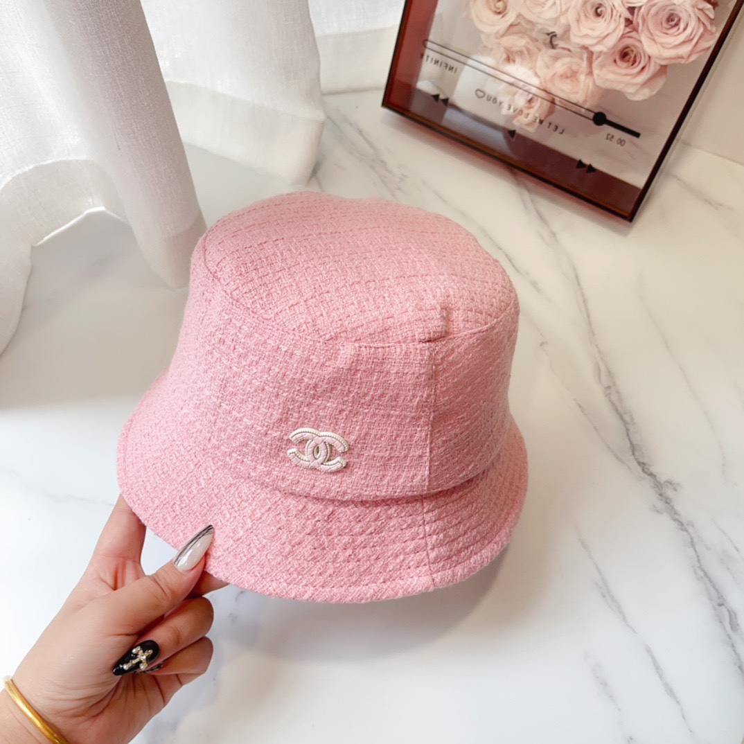 Streetwear Hat Chanel 329362 - vstockx