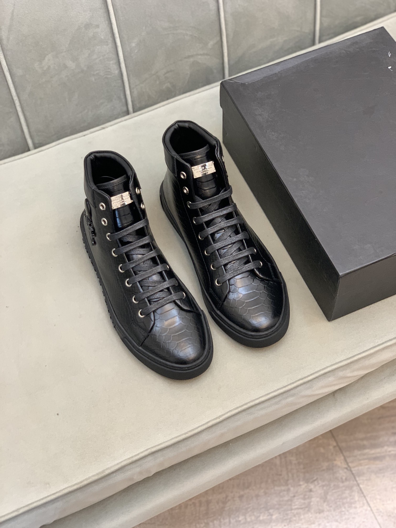 Philipp Plein High Top Sneakers 2 - vstockx