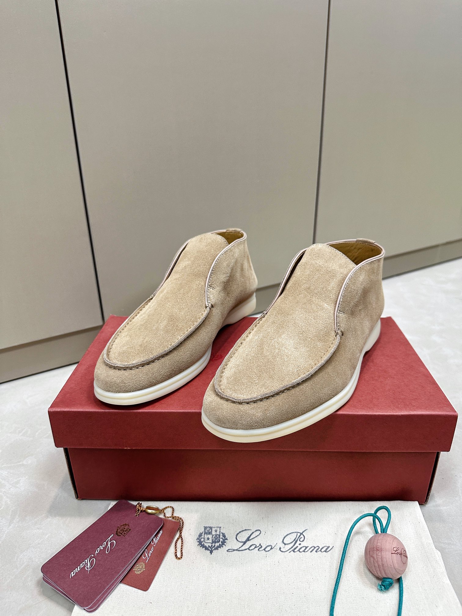 Loro Piana shoes 206 - vstockx