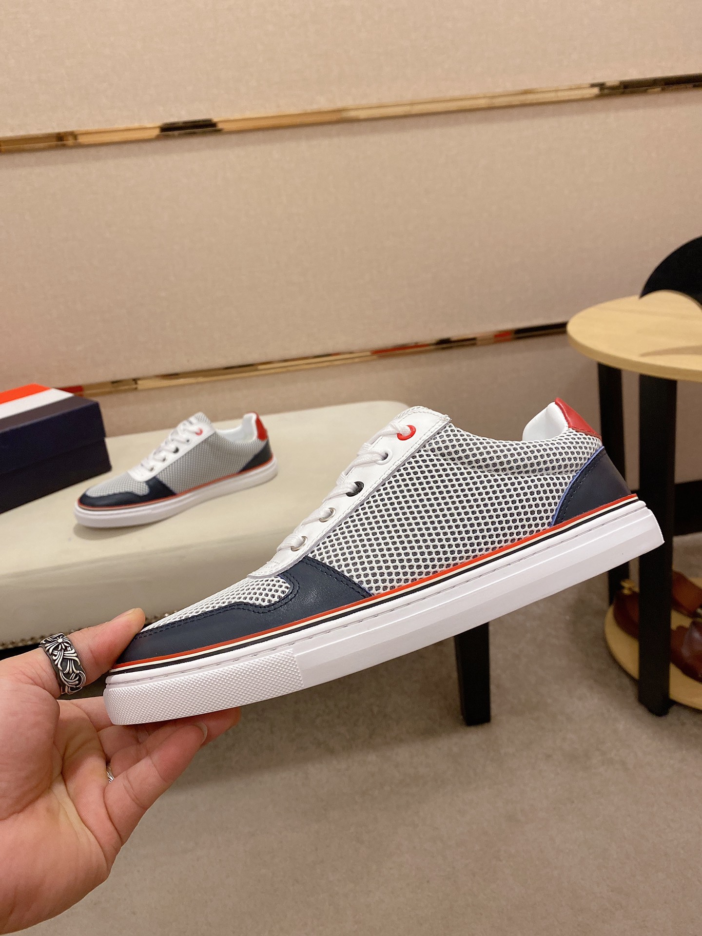 Thom Browne Low Top Sneaker 12 - vstockx