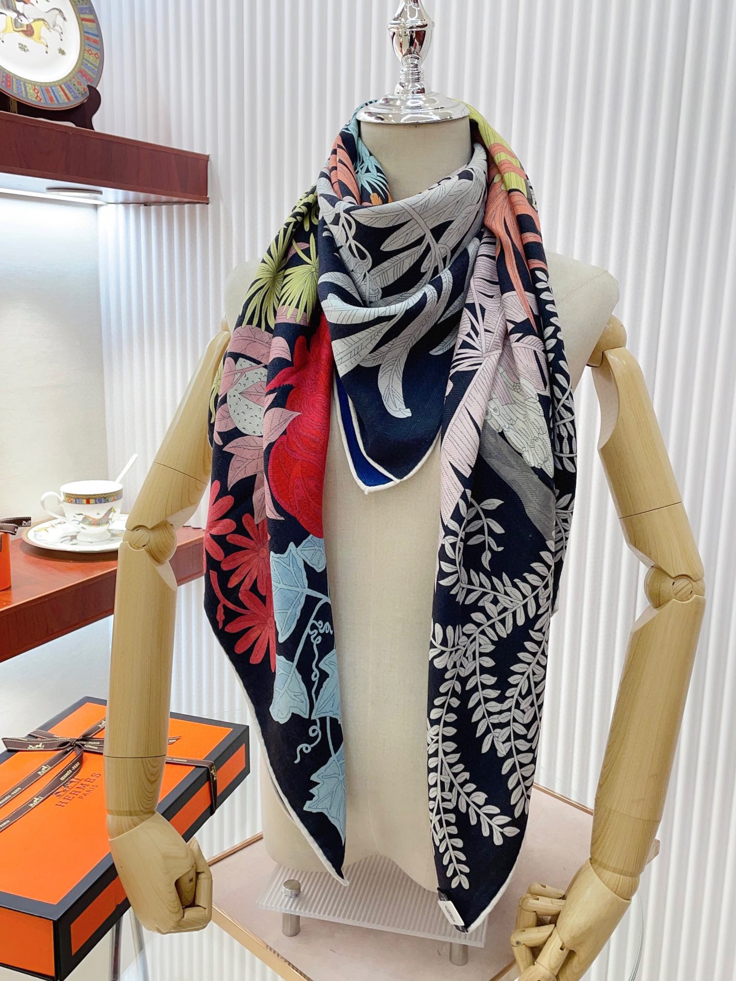 Streetwear Scarf Hermes 328763 SIZE:135cm*135cm - vstockx