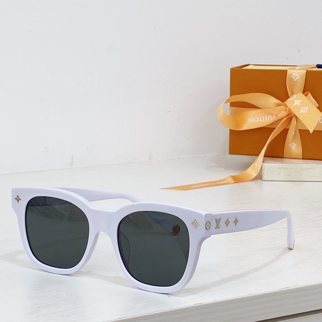 Sunglasses Monogram MODEL��Z1525W Size��52 21-145 - vstockx