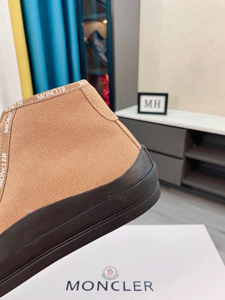 Moncler Lissex High Top Sneakers 7 - vstockx