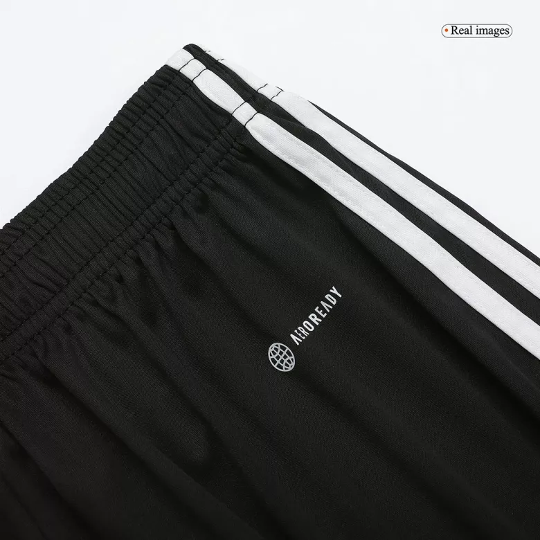 Juventus Away Soccer Shorts 2022/23 - vstockx
