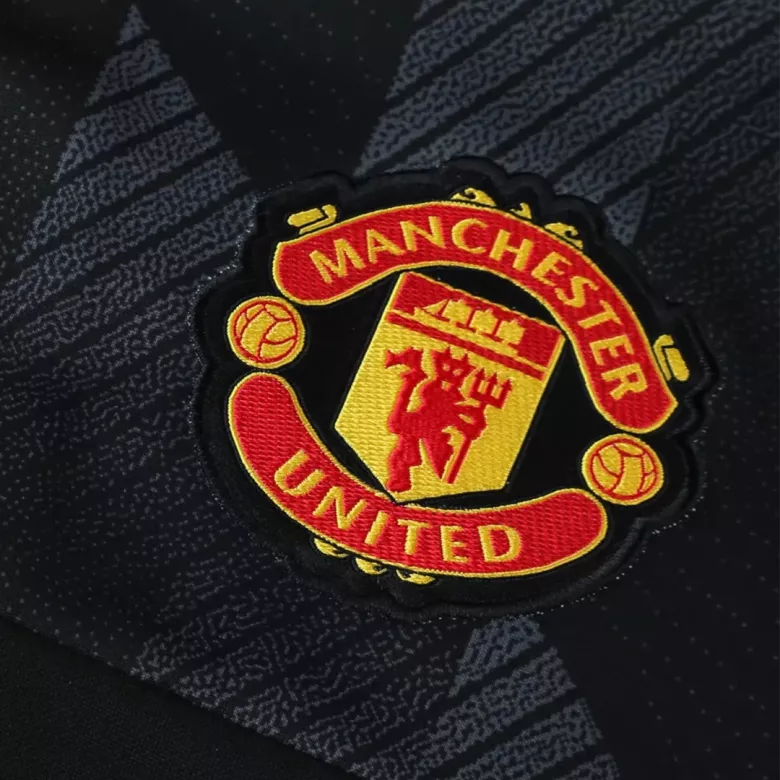 Manchester United Tracksuit 2021/22 Black - vstockx
