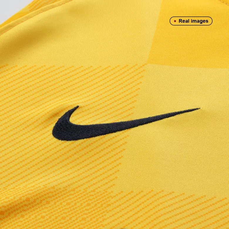 Liverpool Goalkeeper Long Sleeve Jerseys Kit 2021/22 - vstockx