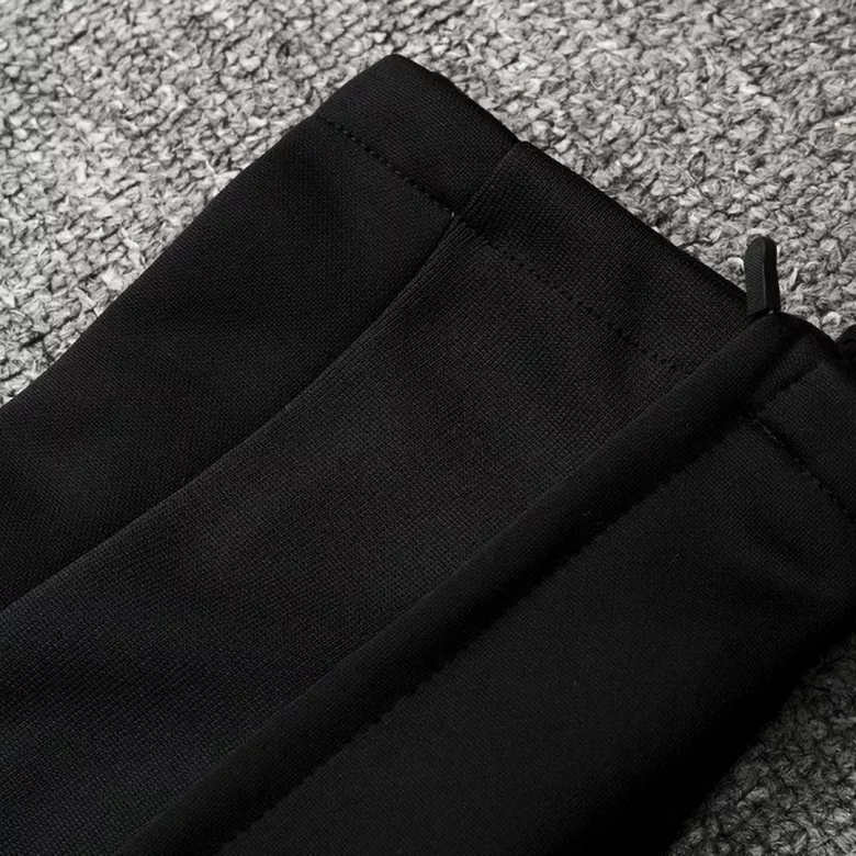 Manchester United Jacket Tracksuit 2021/22 Kids Black - vstockx