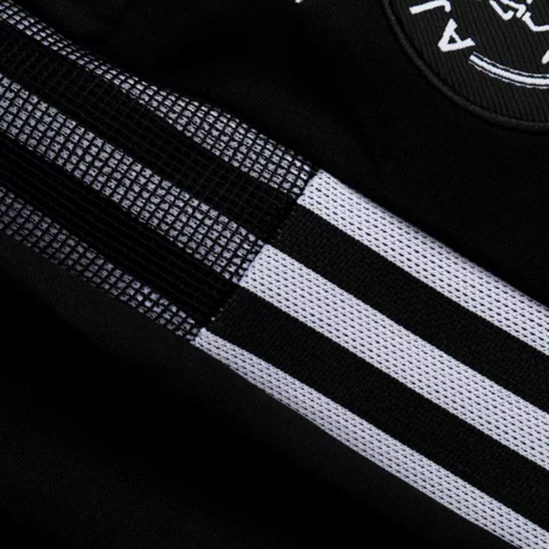 Ajax 1/4 Zip Tracksuit 2021/22 Red - vstockx