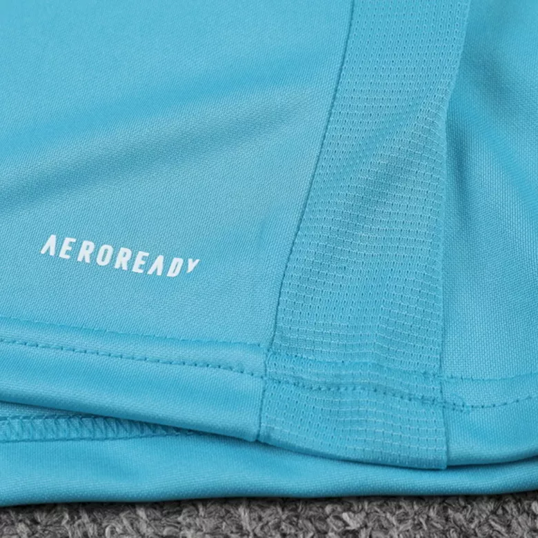 Real Madrid 1/4 Zip Tracksuit 2021/22 Sky Blue - vstockx