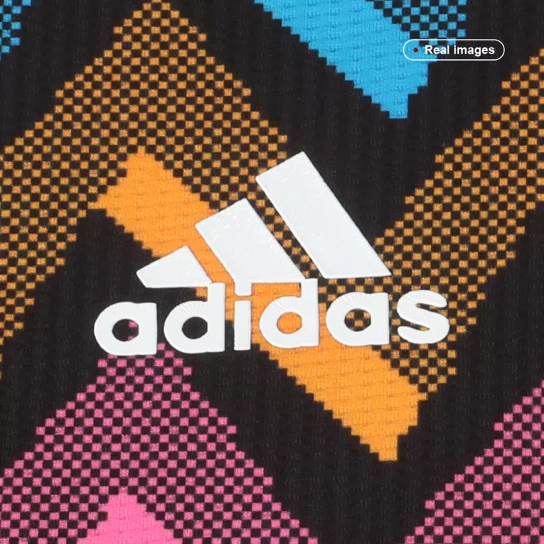 Juventus Pre-Match Authentic Soccer Jersey 2022/23 - vstockx