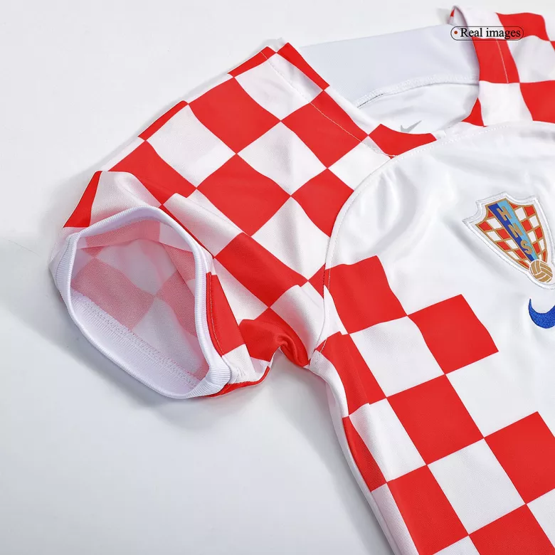 Croatia Home World Cup Kids Jerseys Kit 2022 - vstockx