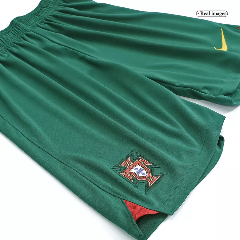 Portugal Home Soccer Shorts 2022 - vstockx