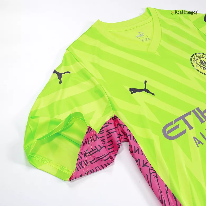 Manchester City Goalkeeper Jersey 2023/24 - vstockx