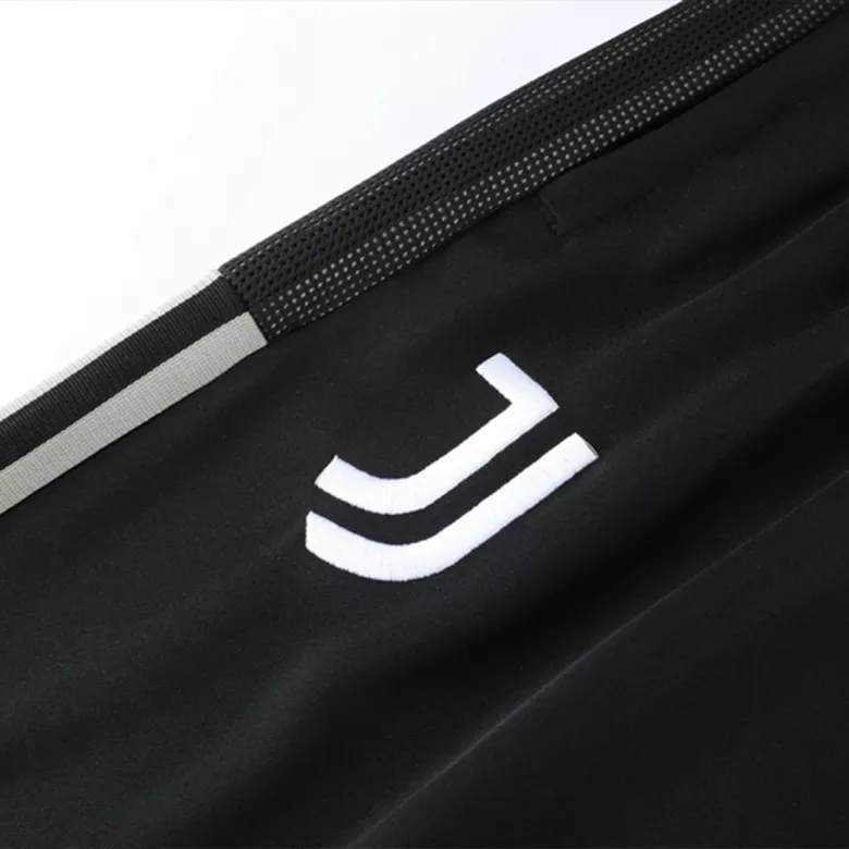 Juventus 1/4 Zip Tracksuit 2021/22 White - vstockx