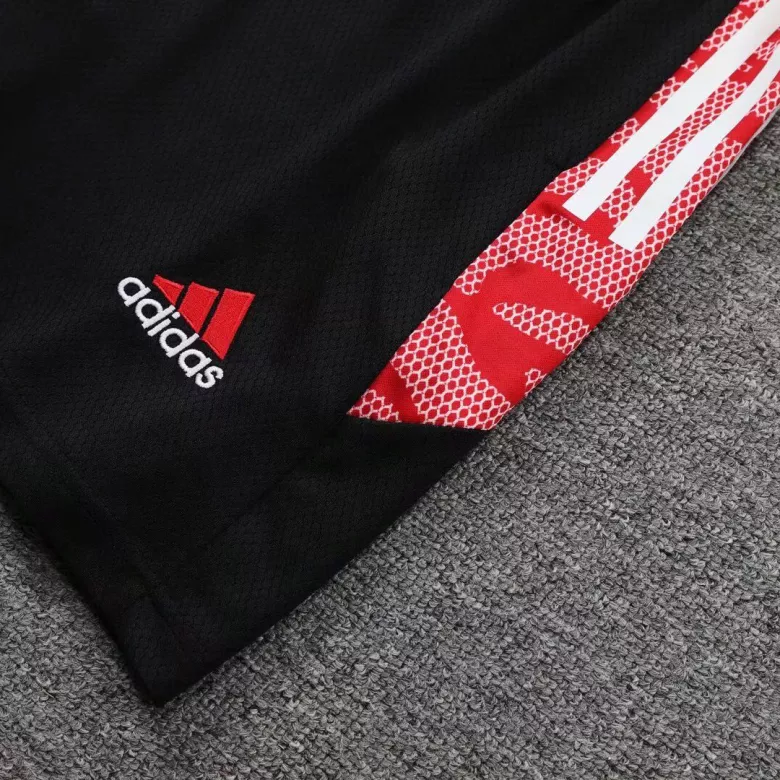 Bayern Munich Pre-Match Soccer Shorts 2021/22 - vstockx