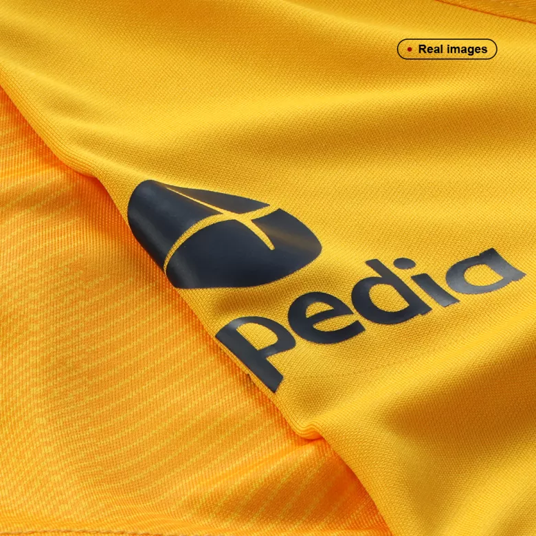 Liverpool Goalkeeper Long Sleeve Soccer Jersey 2021/22 - vstockx