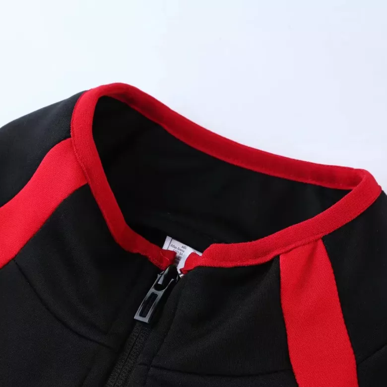 Manchester United Track Jacket 2021/22 - Black - vstockx