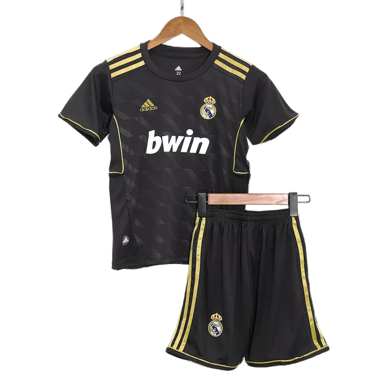 Vintage Real Madrid Away Kids Soccer Jerseys Kit 2011/12 - vstockx