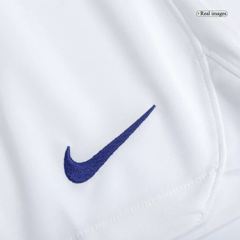 Croatia Home Soccer Shorts 2022 - vstockx