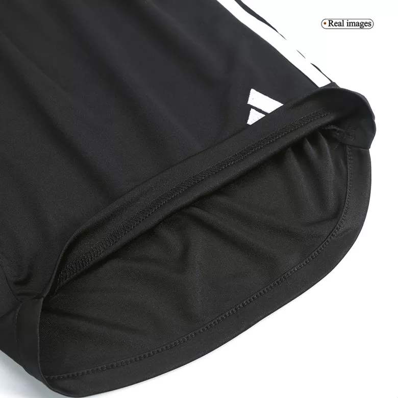 Japan Away Soccer Shorts 2022 - vstockx