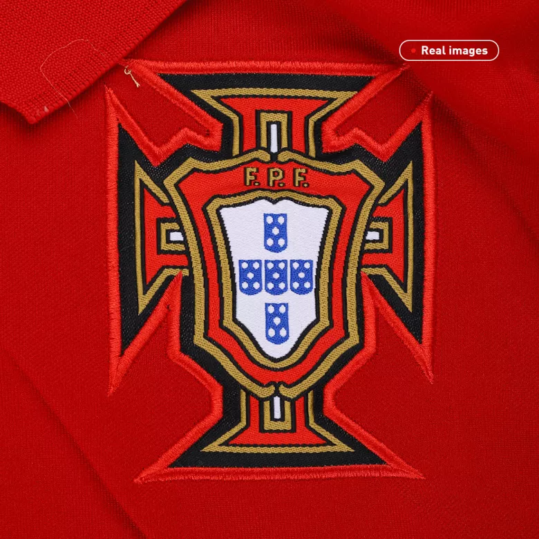 B.FERNANDES #11 Portugal Home Soccer Jersey 2020 - vstockx