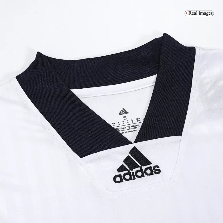Real Madrid Icon Soccer Jersey 2022/23 - vstockx