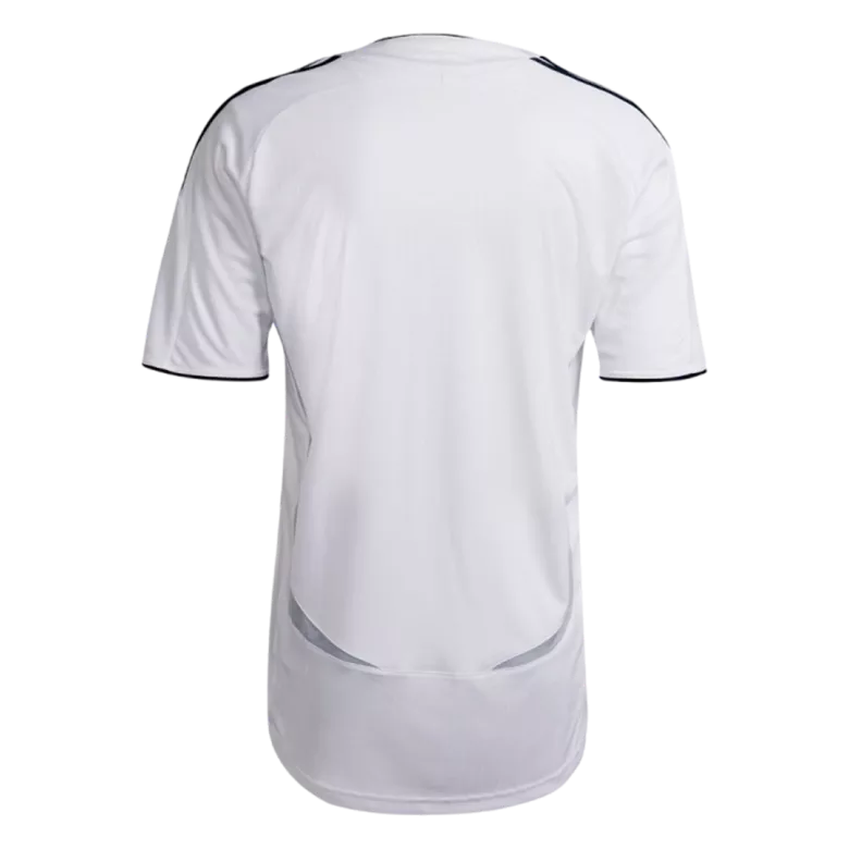 Real Madrid Pre-Match Soccer Jersey 2021/22 - vstockx