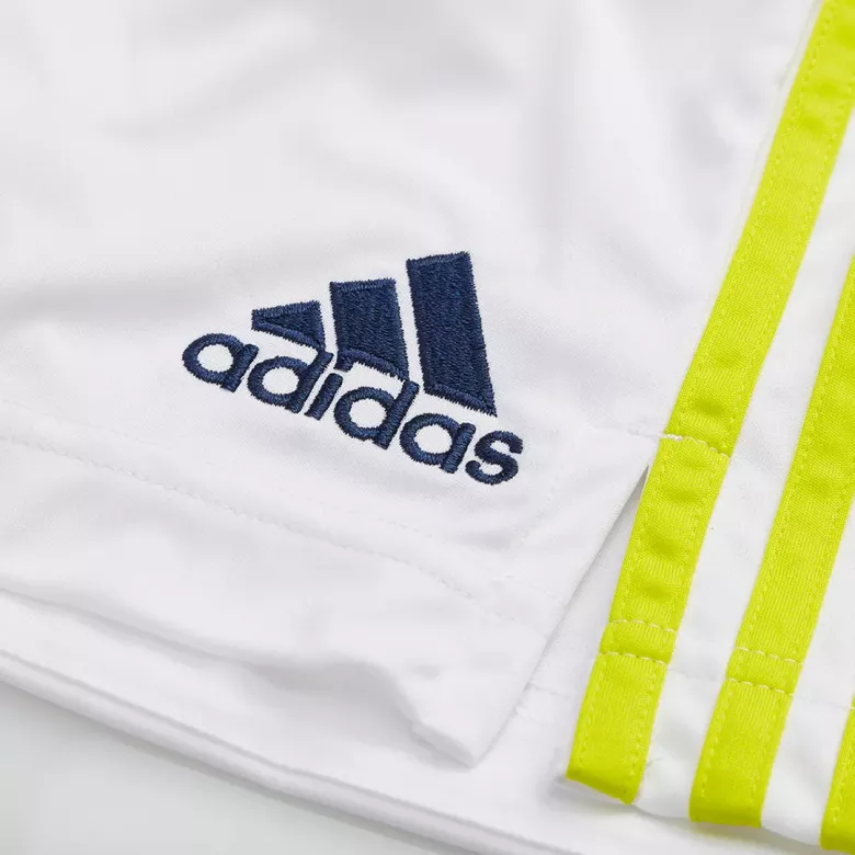 Leeds United Home Soccer Shorts 2021/22 - vstockx