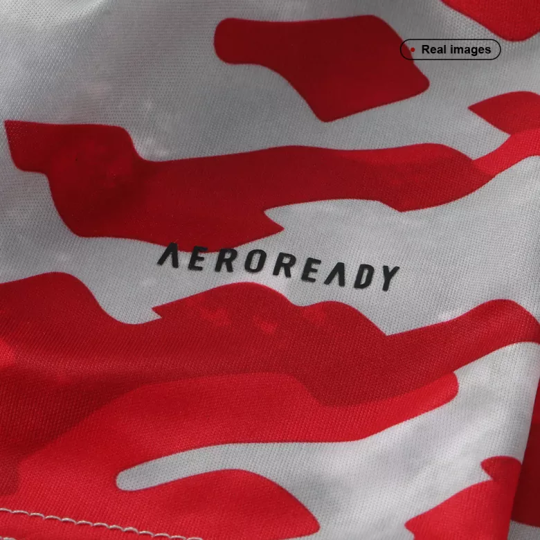 Manchester United Pre-Match Soccer Jersey 2021/22 - vstockx