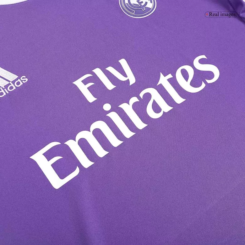 Real Madrid Away Soccer Jersey 2016/17              �� - vstockx