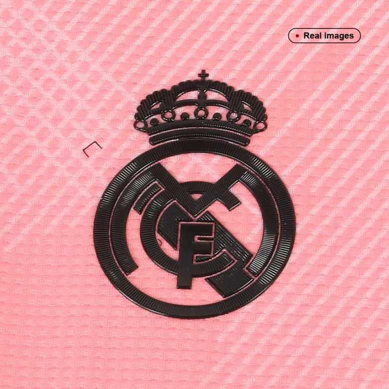 Real Madrid Goalkeeper Authentic Soccer Jersey 2021/22 - vstockx