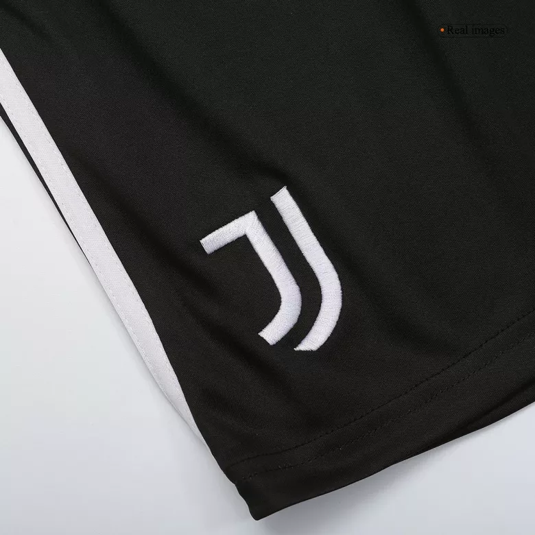 Juventus Away Soccer Shorts 2022/23 - vstockx