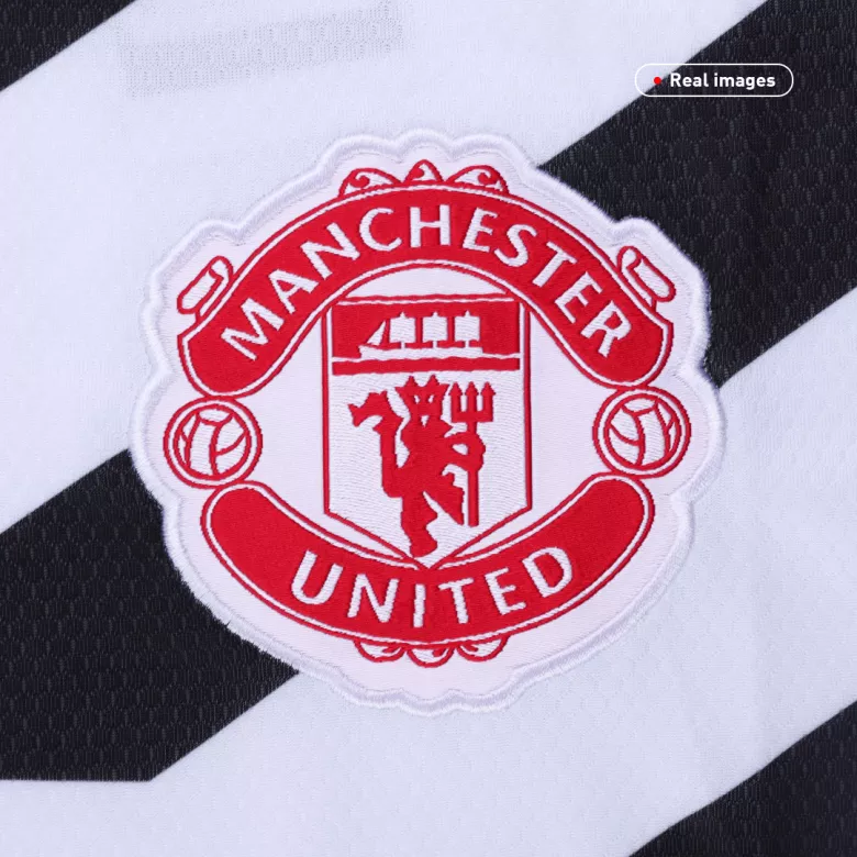 SHAW #23 Manchester United Third Away Soccer Jersey 2020/21 - vstockx