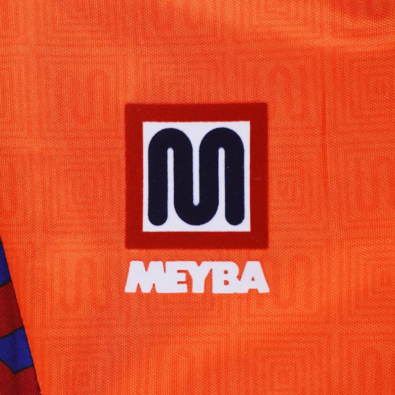 Retro Barcelona Away Jersey 1991/92 - vstockx