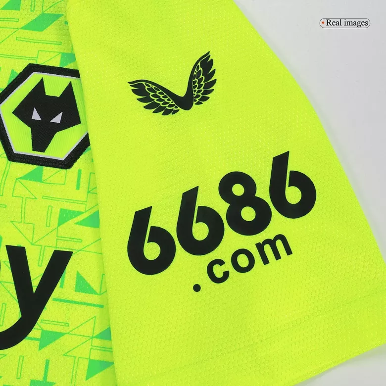 Wolverhampton Wanderers Goalkeeper Jersey 2023/24 - vstockx