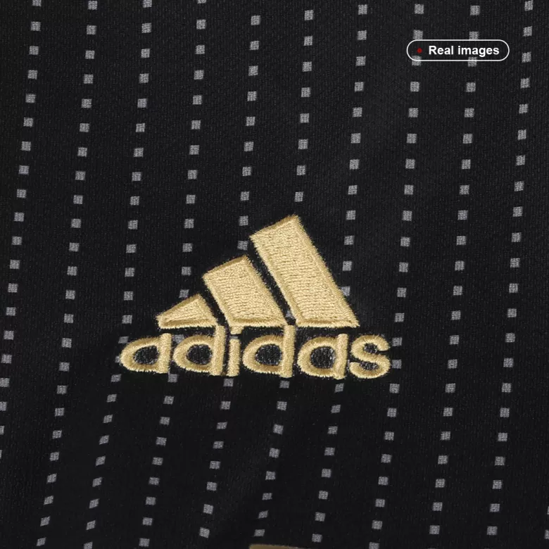 Bayern Munich Away Jerseys Full Kit 2021/22 - vstockx